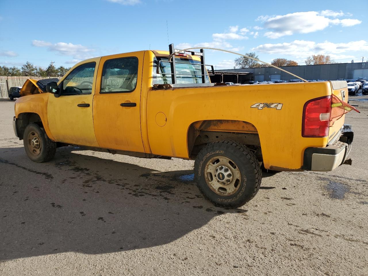 Image 2 of 2013 CHEVROLET SILVERADO K2500 HEAVY DUTY 2013 with VIN 1GC1KVCG2DF175387