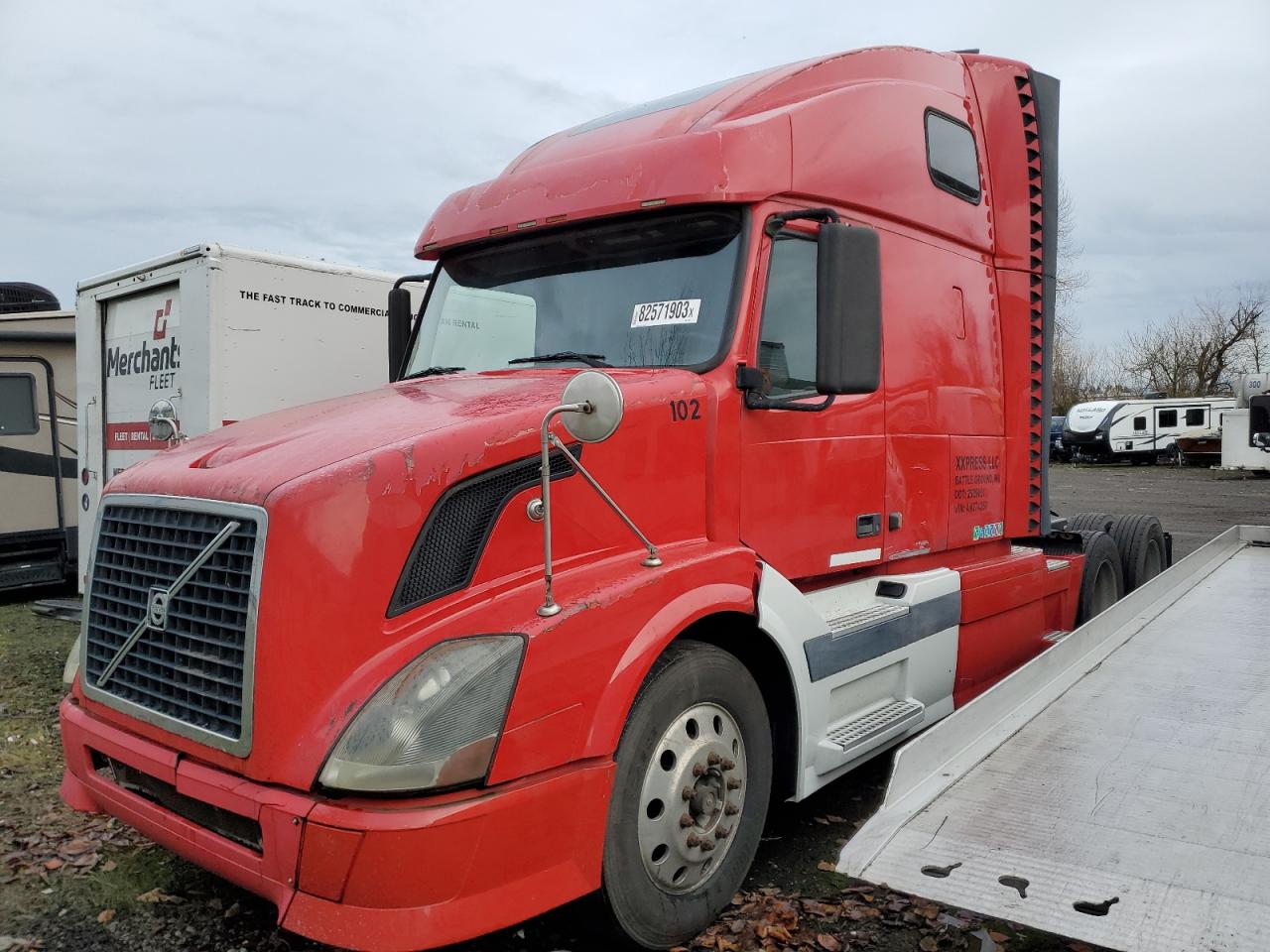 Image 2 of 2010 VOLVO VN VNL 2010 with VIN 4V4NC9TH2AN274358