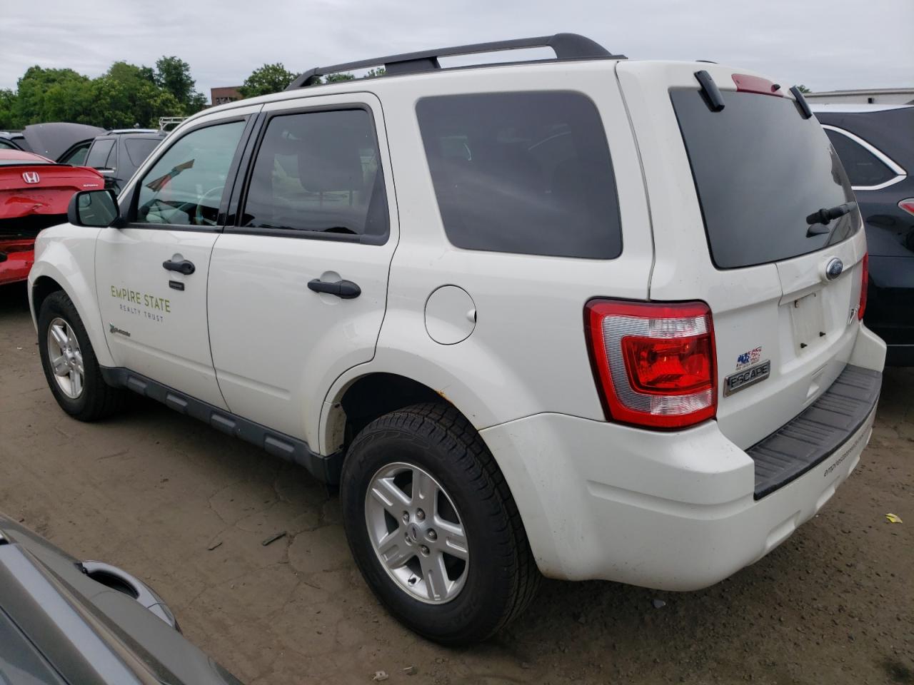 Image 2 of 2011 FORD ESCAPE HYBRID 2011 with VIN 1FMCU5K3XBKB88115