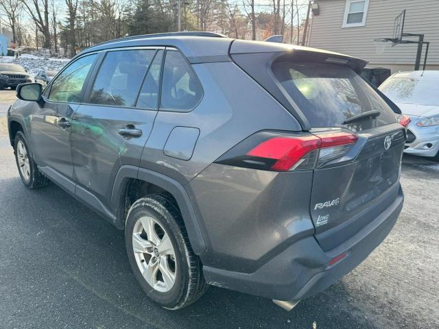 Изображение 2 2021 TOYOTA RAV4 XLE 2021 с VIN 2T3P1RFV2MC205423