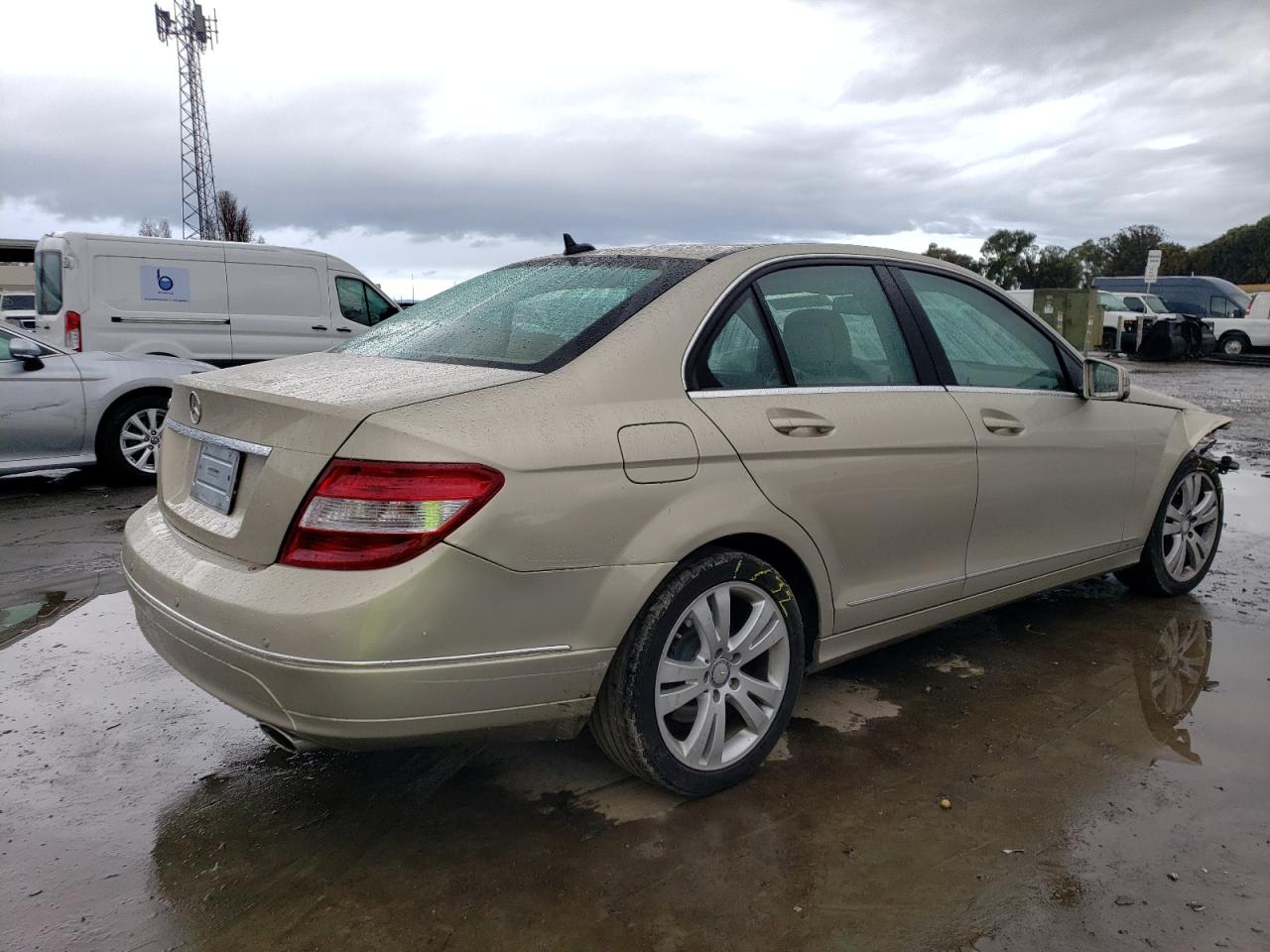 Obraz 3 z 2010 MERCEDES-BENZ C 300 2010 z VIN WDDGF5EB6AF438286
