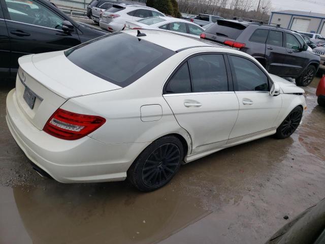 Изображение 3 2012 MERCEDES-BENZ C 300 4MATIC 2012 с VIN WDDGF8BBXCA698437