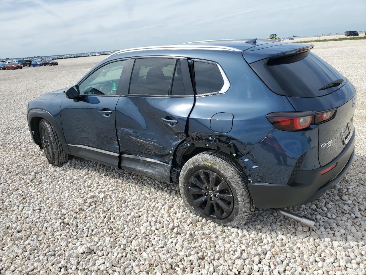 Image 2 of 2024 MAZDA CX-50 PREMIUM 2024 with VIN 7MMVABDM7RN157956