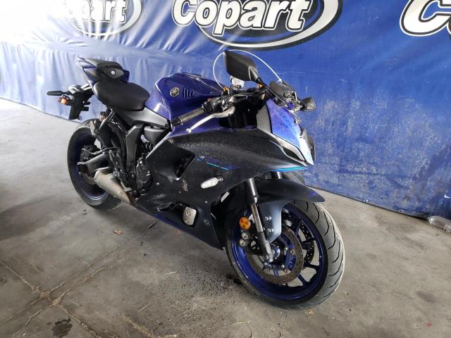 Obraz 1 z 2022 YAMAHA YZFR7  2022 z VIN JYARM38EXNA003904
