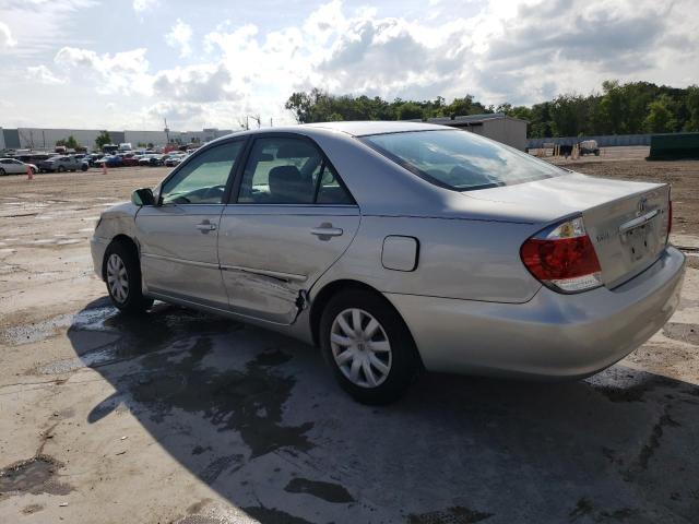 Obraz 2 z 2005 TOYOTA CAMRY LE 2005 z VIN 4T1BE32K95U009351
