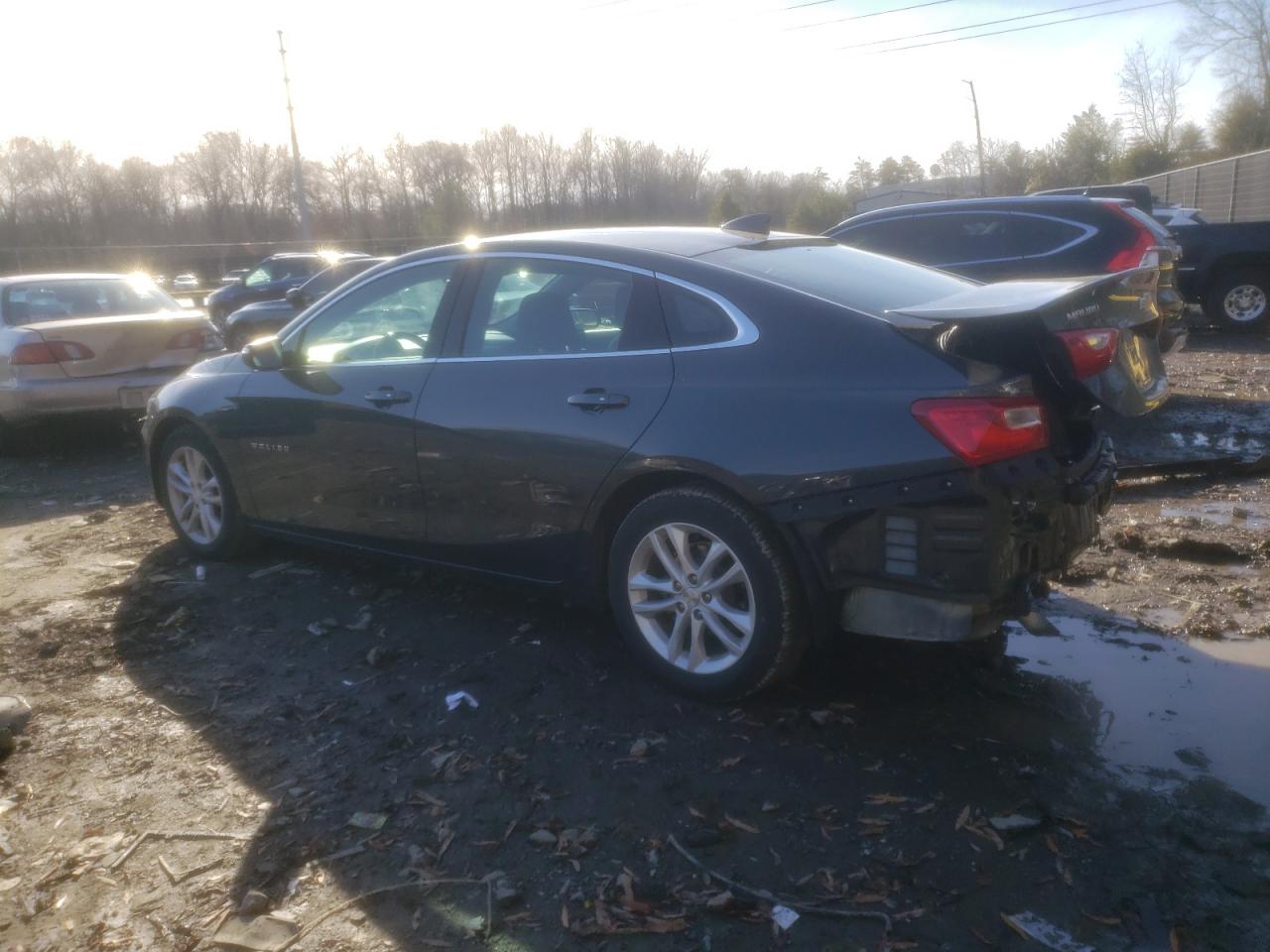 Image 2 of 2018 CHEVROLET MALIBU LT 2018 with VIN 1G1ZD5ST1JF195209