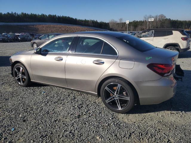 Image 2 of 2019 MERCEDES-BENZ A 220 4MATIC 2019 with VIN WDD3G4FB4KW001845