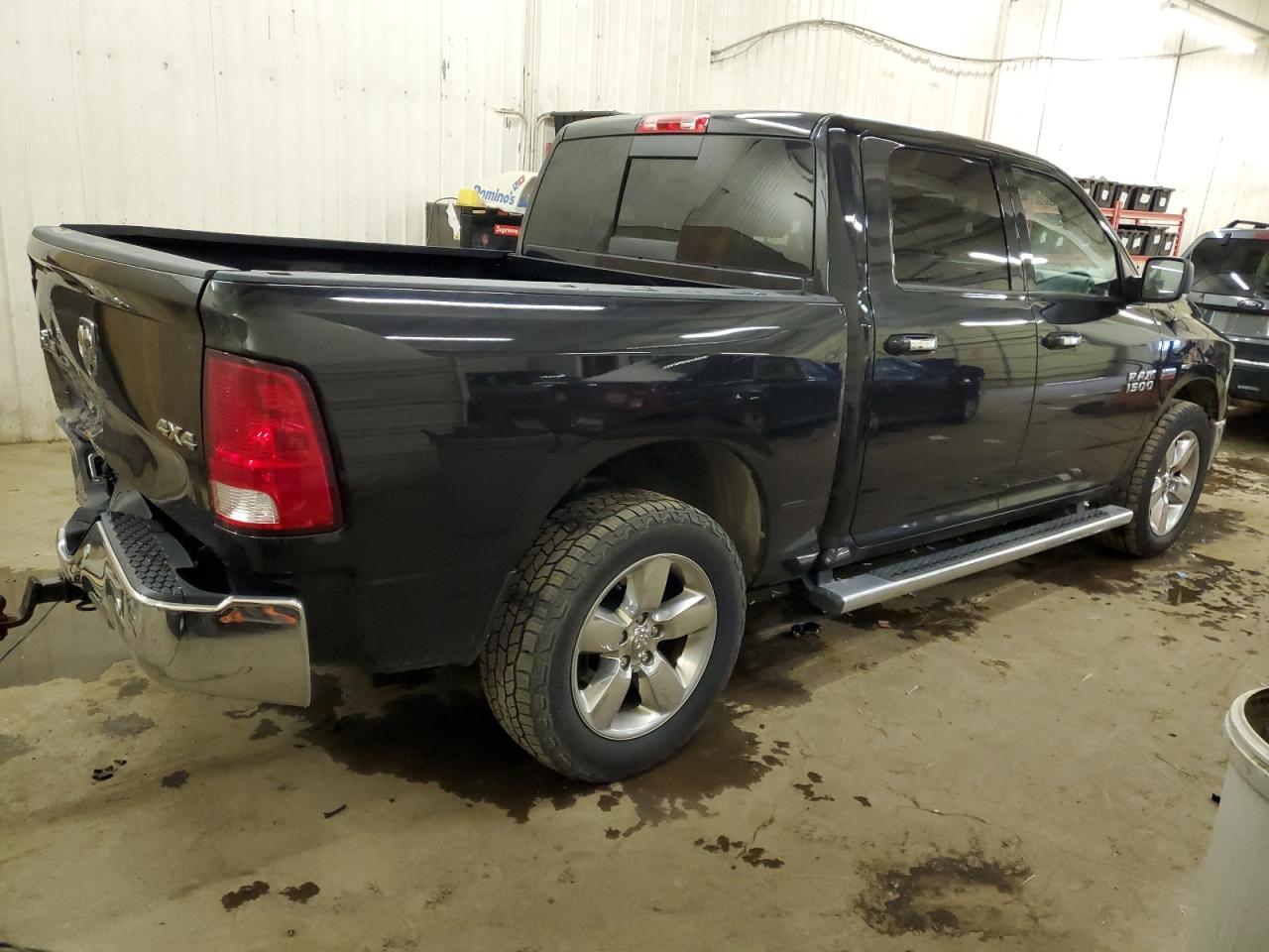 Obraz 3 z 2017 RAM 1500 SLT 2017 z VIN 3C6RR7LT4HG714062