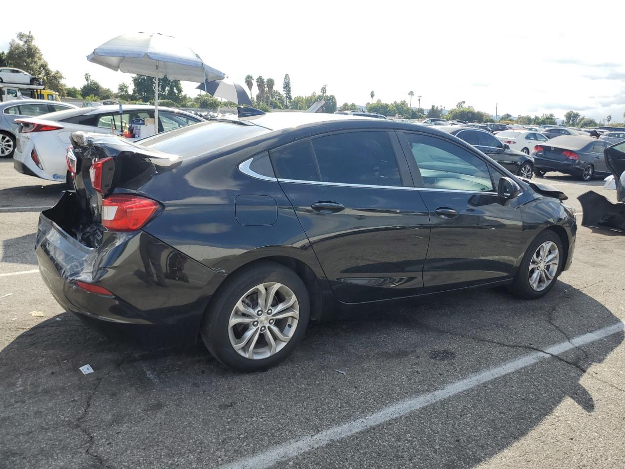 Image 3 of 2019 CHEVROLET CRUZE LT 2019 with VIN 1G1BE5SM5K7144752