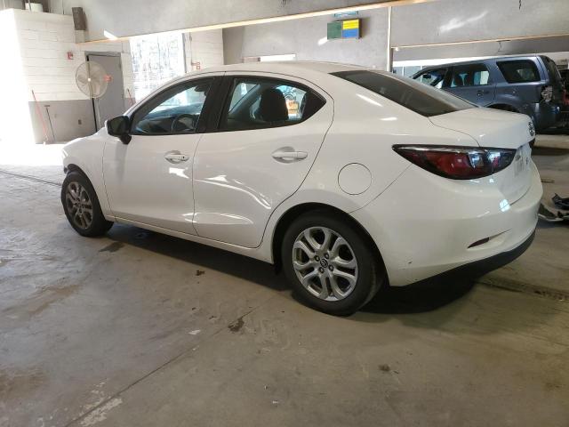 Image 2 of 2018 TOYOTA YARIS IA  2018 with VIN 3MYDLBYV1JY324376