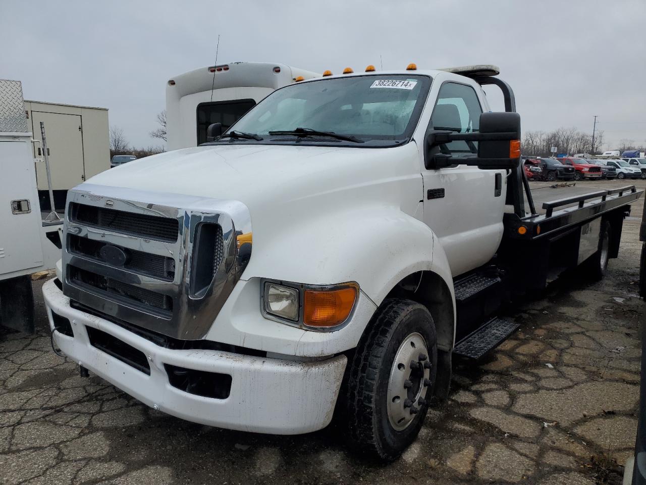 Изображение 2 2013 FORD F650 SUPER DUTY 2013 с VIN 3FRNF6FC0DV780039