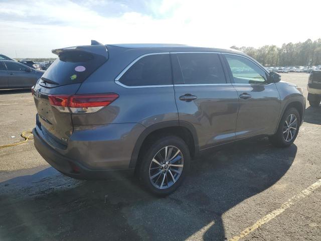 Изображение 3 2018 TOYOTA HIGHLANDER SE 2018 с VIN 5TDKZRFH6JS547191