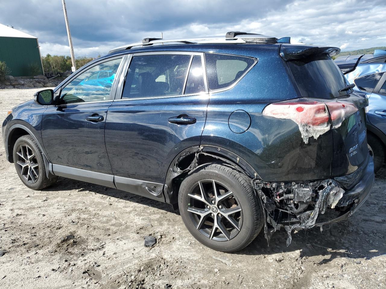 Image 2 of 2017 TOYOTA RAV4 SE 2017 with VIN JTMJFREV8HD218199