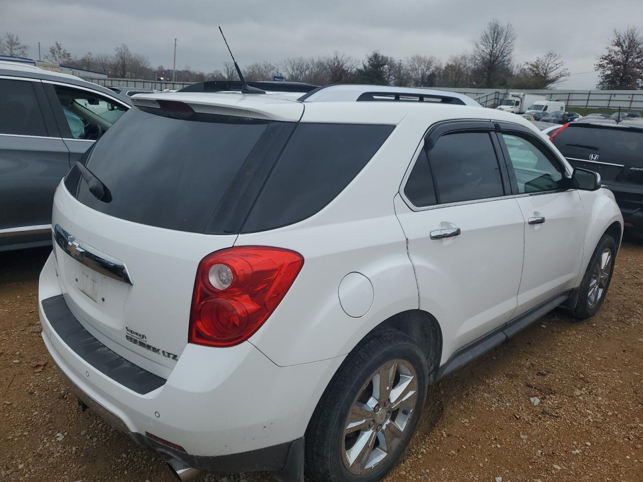Image 3 of 2010 CHEVROLET EQUINOX LTZ 2010 with VIN 2CNFLGEY0A6282833