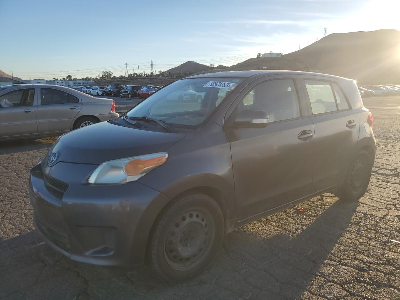 Obraz 1 z 2011 TOYOTA SCION XD  2011 z VIN JTKKU4B48B1012178