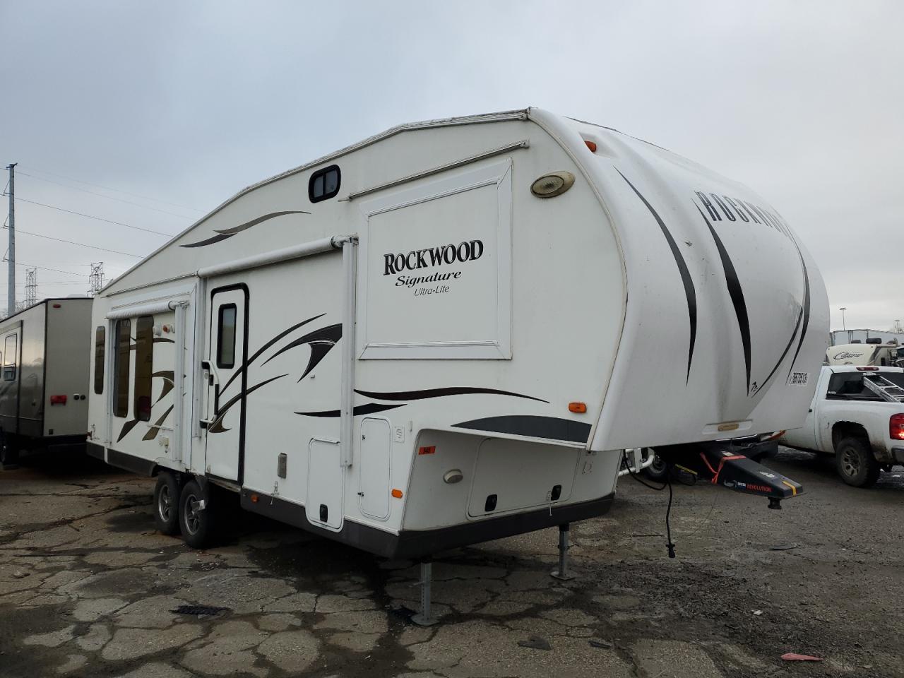 Obraz 1 z 2014 WILDWOOD ROCKWOOD 2014 z VIN 4X4FRLE20E1852744