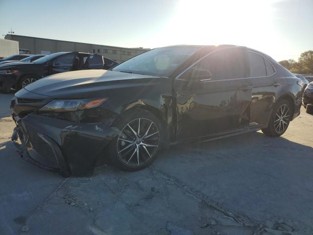 Image 1 of 2022 TOYOTA CAMRY SE 2022 with VIN 4T1G11AK6NU018662