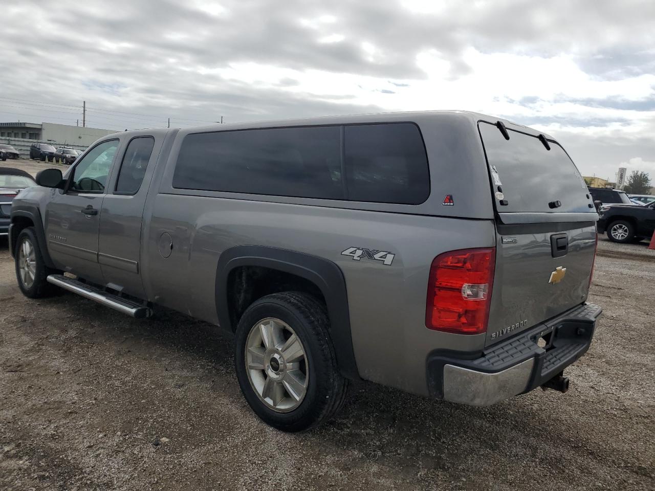 Изображение 2 2013 CHEVROLET SILVERADO K1500 LT 2013 с VIN 1GCRKSE02DZ315034