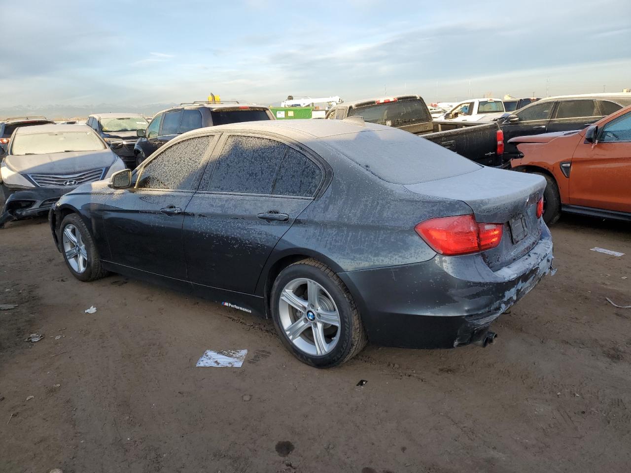 Изображение 2 2012 BMW 328 I 2012 с VIN WBA3A5G54CNN65493