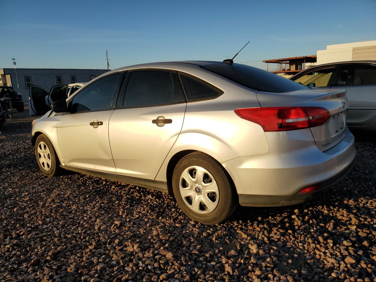 Image 2 of 2018 FORD FOCUS S 2018 with VIN 1FADP3E21JL241211