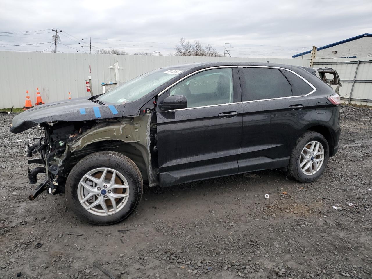 Obraz 1 z 2022 FORD EDGE SEL 2022 z VIN 2FMPK4J99NBB12987
