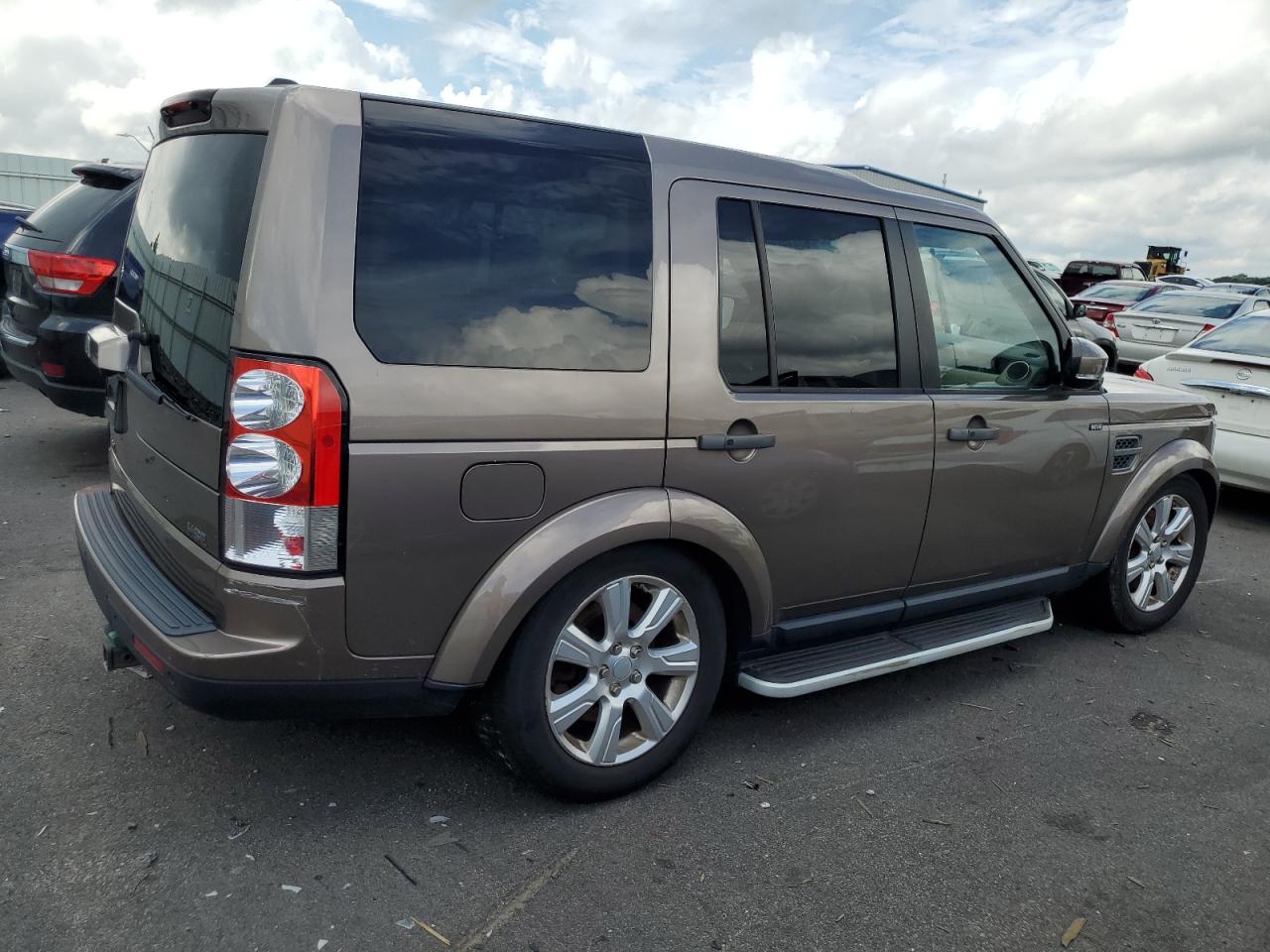 Изображение 3 Land Rover Lr4 Hse 2015 с VIN SALAG2V67FA776288