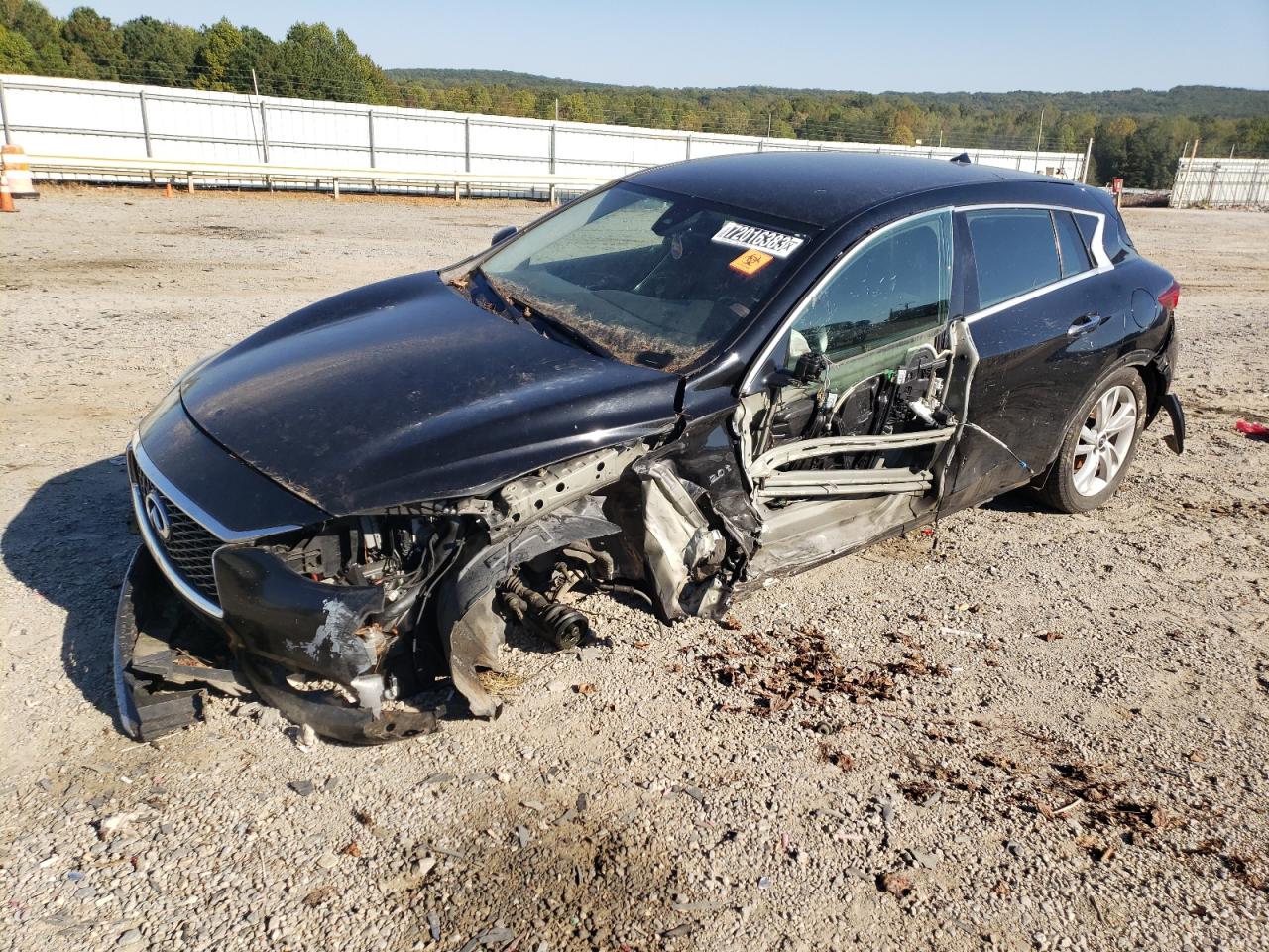 Image 1 of 2018 INFINITI QX30 BASE 2018 with VIN SJKCH5CPXJA058735