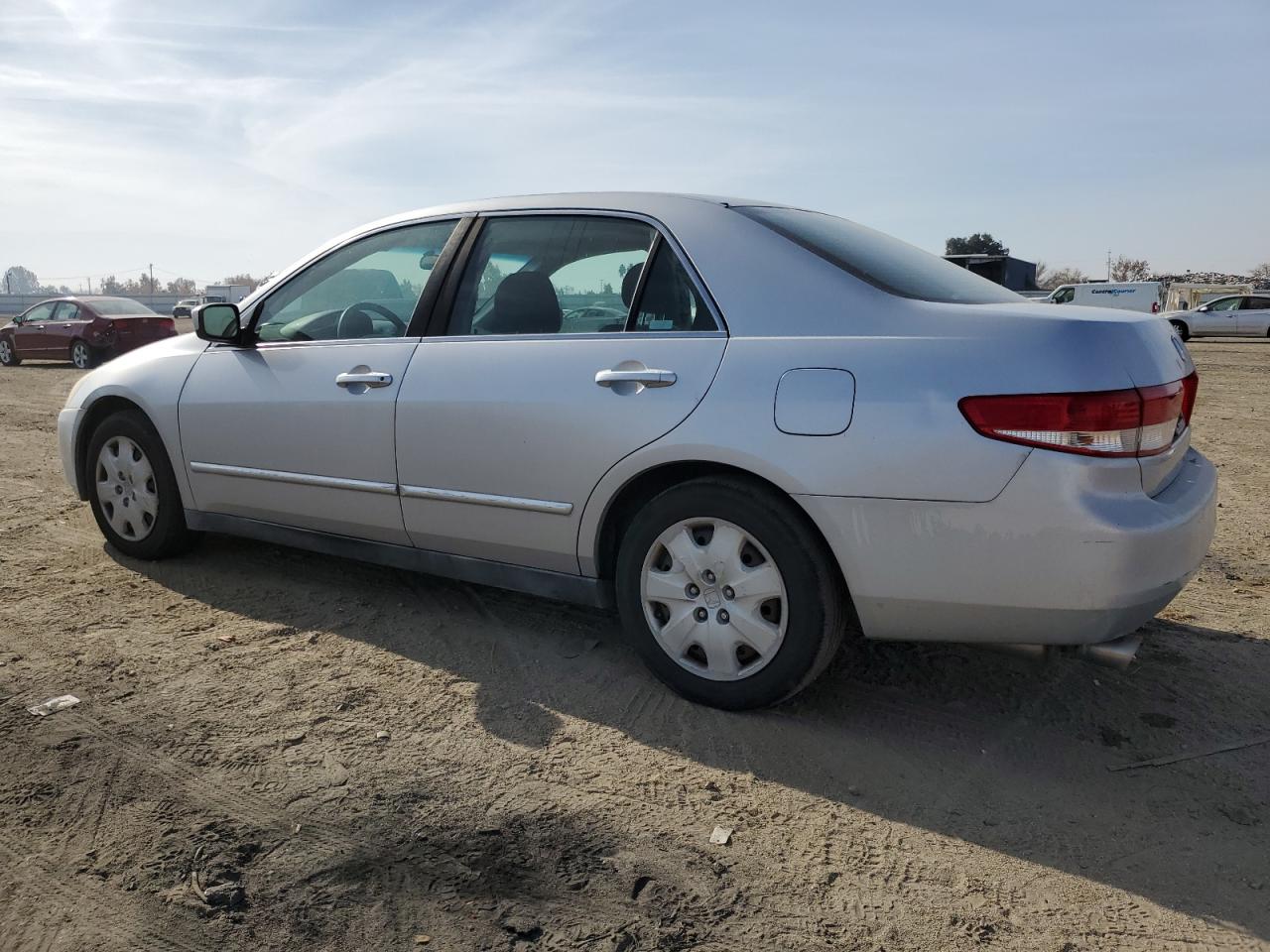 Изображение 2 2003 HONDA ACCORD LX 2003 с VIN 1HGCM66383A058962
