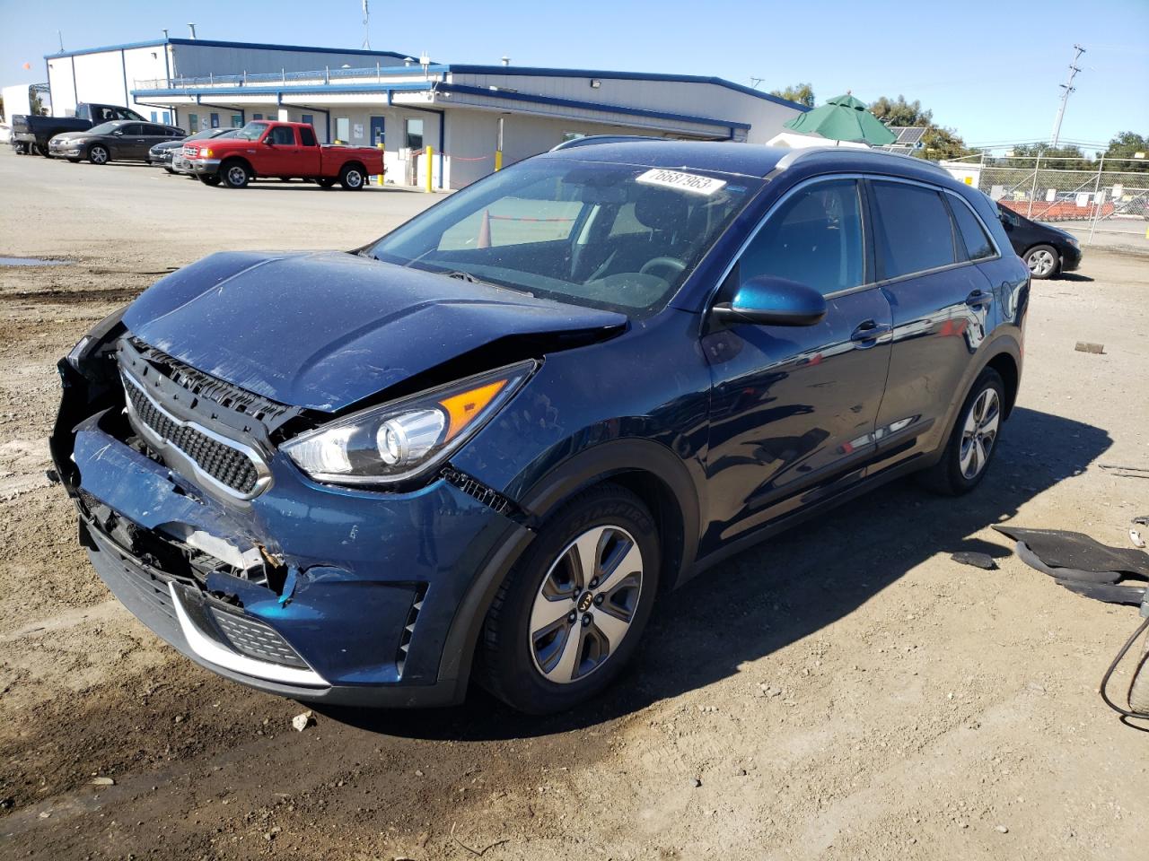 Изображение 1 2019 KIA NIRO FE 2019 с VIN KNDCB3LC2K5265491