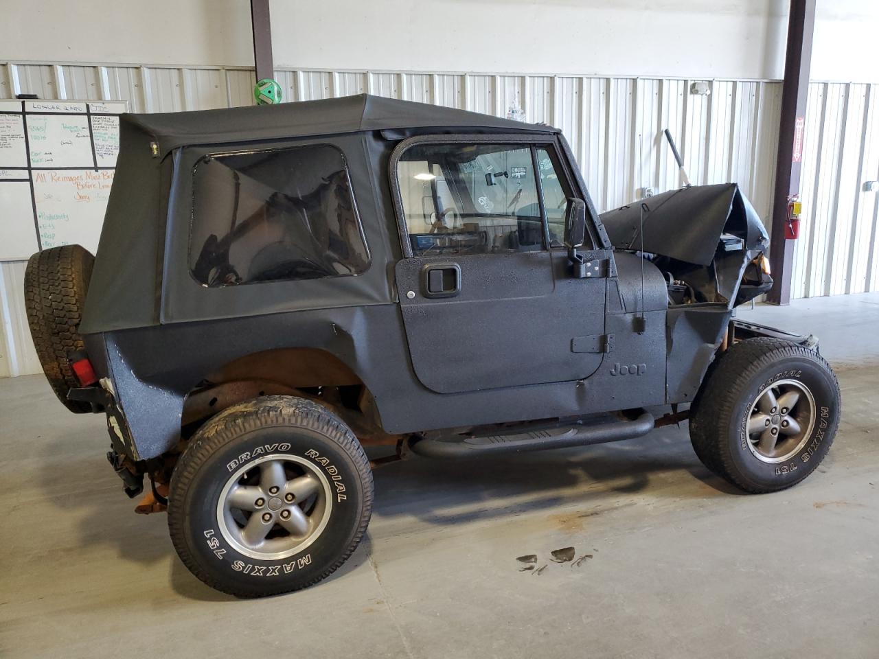 Obraz 3 z 1994 JEEP WRANGLER / YJ S 1994 z VIN 1J4FY19P9RP403031