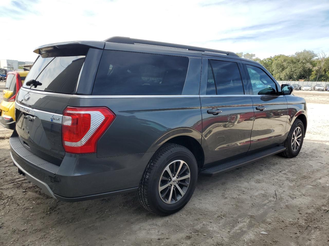 Obraz 3 z 2019 FORD EXPEDITION MAX XLT 2019 z VIN 1FMJK1HT6KEA42810