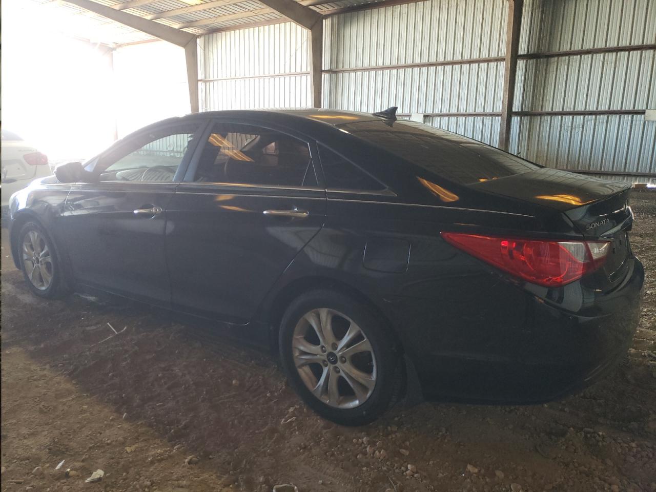 Obraz 2 z 2011 HYUNDAI SONATA SE 2011 z VIN 5NPEC4AC4BH147747