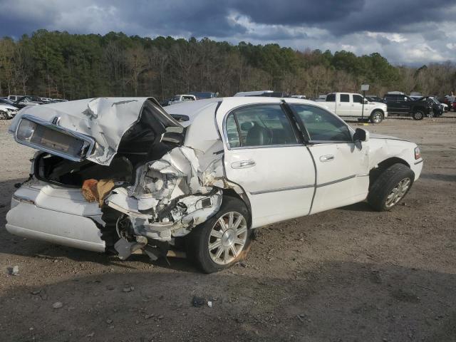 Obraz 3 z 2008 LINCOLN TOWN CAR SIGNATURE LIMITED 2008 z VIN 2LNHM82W98X655791