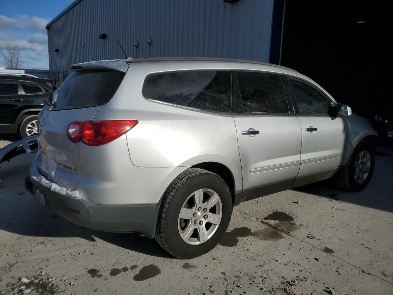 Изображение 3 2010 CHEVROLET TRAVERSE LT 2010 с VIN 1GNLVGED1AS131146