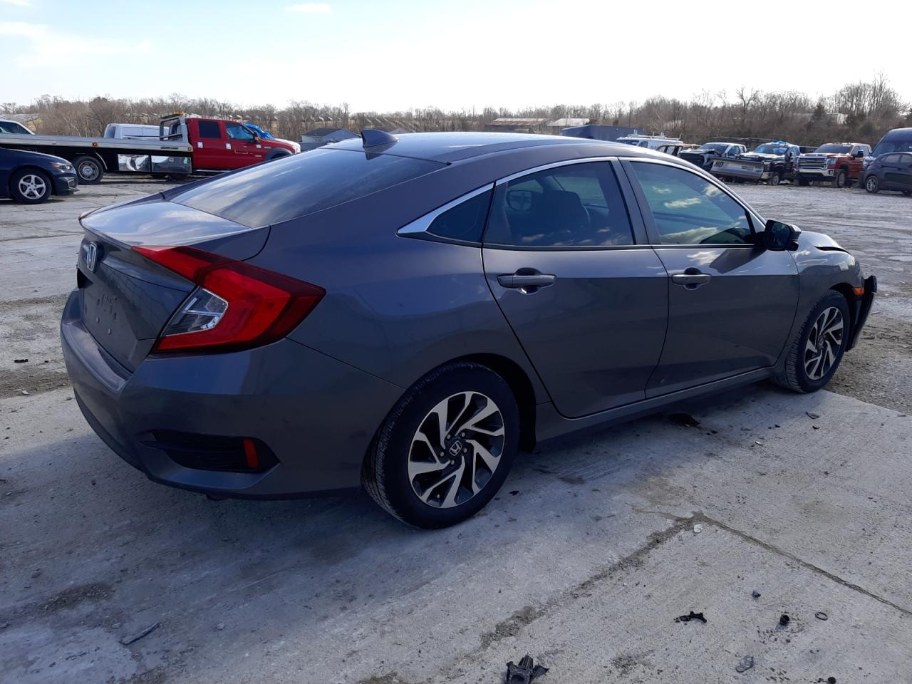 Image 3 of 2017 HONDA CIVIC EX 2017 with VIN 19XFC2F70HE059277