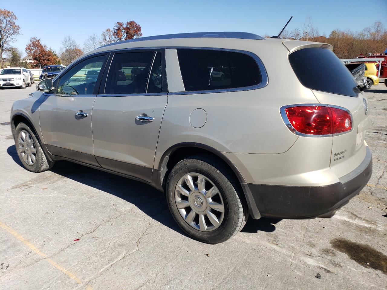 Obraz 2 z 2011 BUICK ENCLAVE CXL 2011 z VIN 5GAKRCED0BJ132976