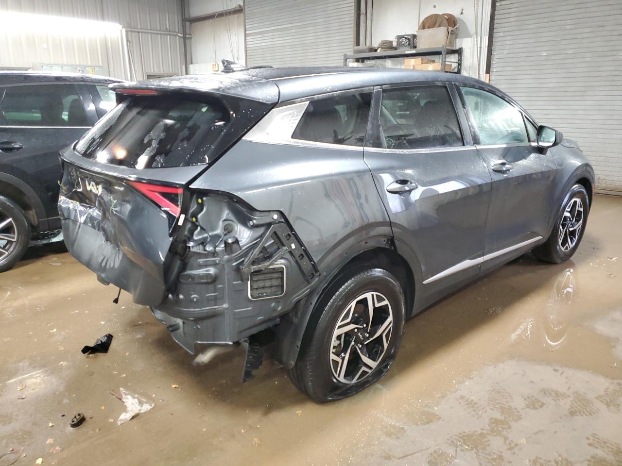 Image 3 of 2023 KIA SPORTAGE LX 2023 with VIN KNDPU3AF5P7047906