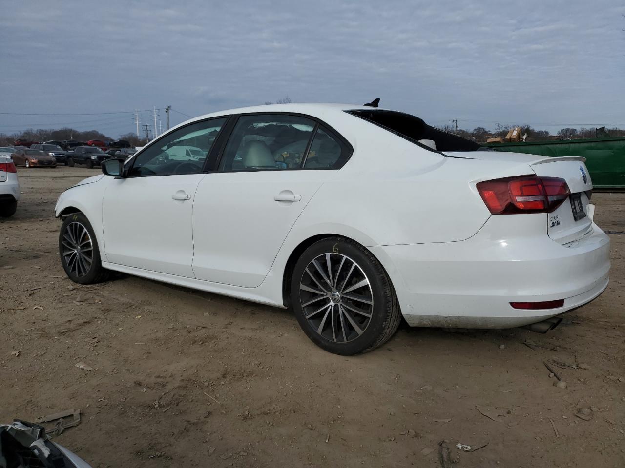 Image 2 of 2016 VOLKSWAGEN JETTA SPORT 2016 with VIN 3VWD17AJ4GM417446