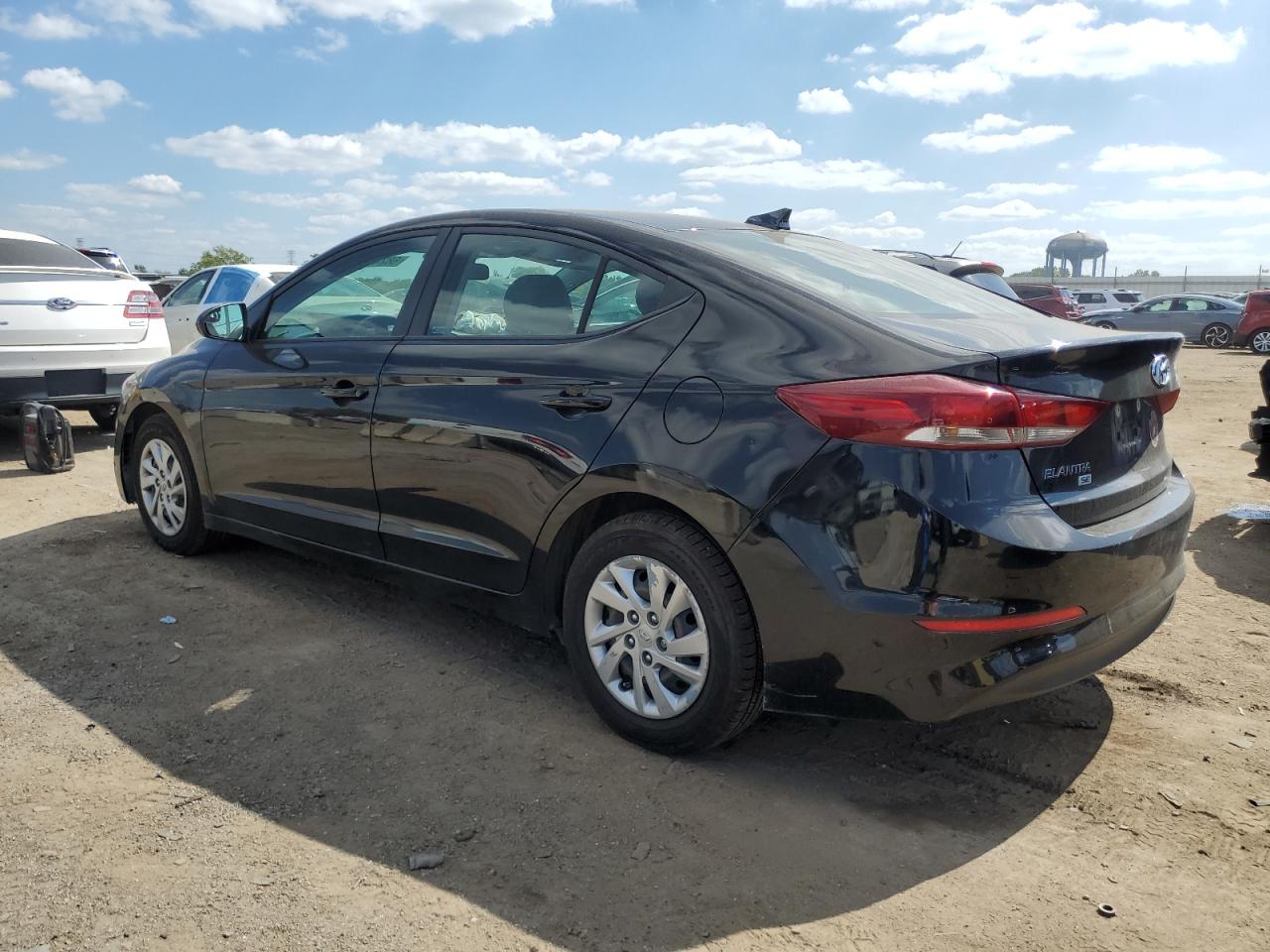 Изображение 2 2017 HYUNDAI ELANTRA SE 2017 с VIN KMHD74LFXHU415587