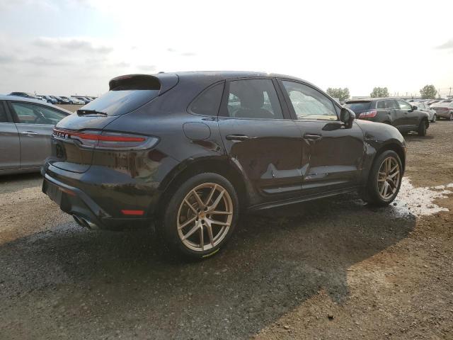 Image 3 of 2023 PORSCHE MACAN BASE 2023 with VIN WP1AA2A55PLB03946