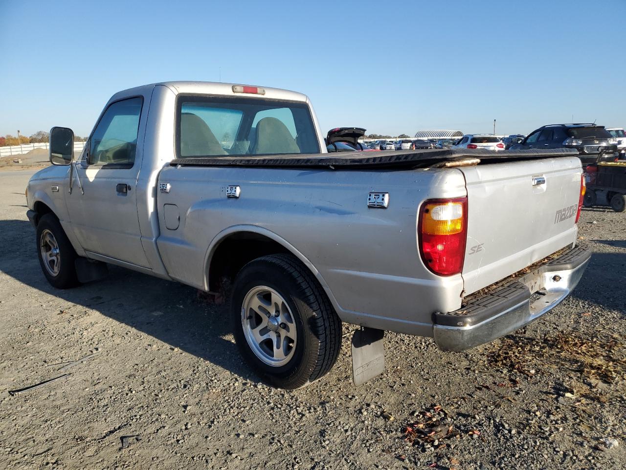 Image 2 of 2001 MAZDA B2500  2001 with VIN 4F4YR12CX1TM05554