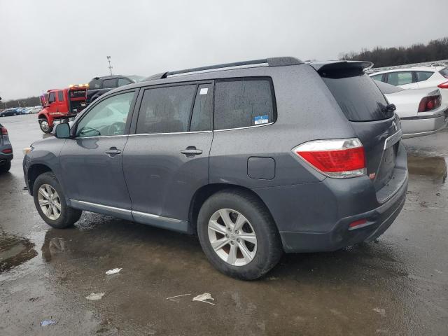 Изображение 2 2012 TOYOTA HIGHLANDER BASE 2012 с VIN 5TDBK3EH9CS104331
