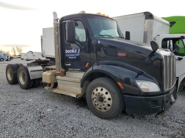 Изображение 2019 PETERBILT 579  2019
