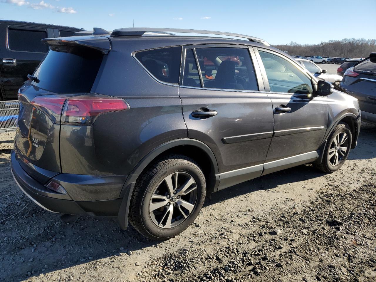 Obraz 3 z 2018 TOYOTA RAV4 ADVENTURE 2018 z VIN JTMRFREV8JJ731821