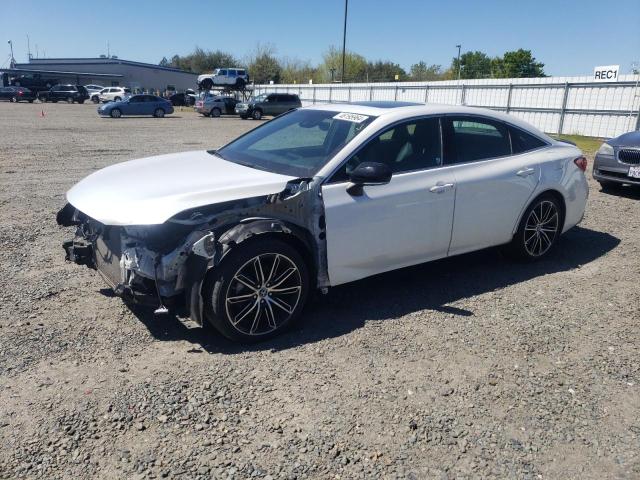 Изображение 2019 TOYOTA AVALON XLE 2019