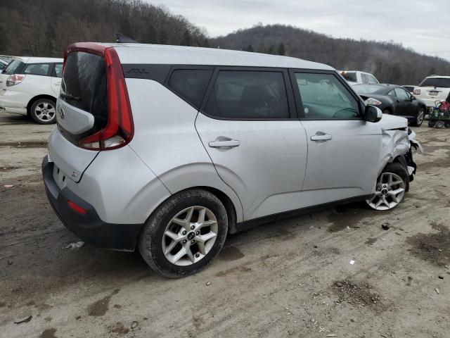 Image 3 of 2020 KIA SOUL LX 2020 with VIN KNDJ23AU7L7054263