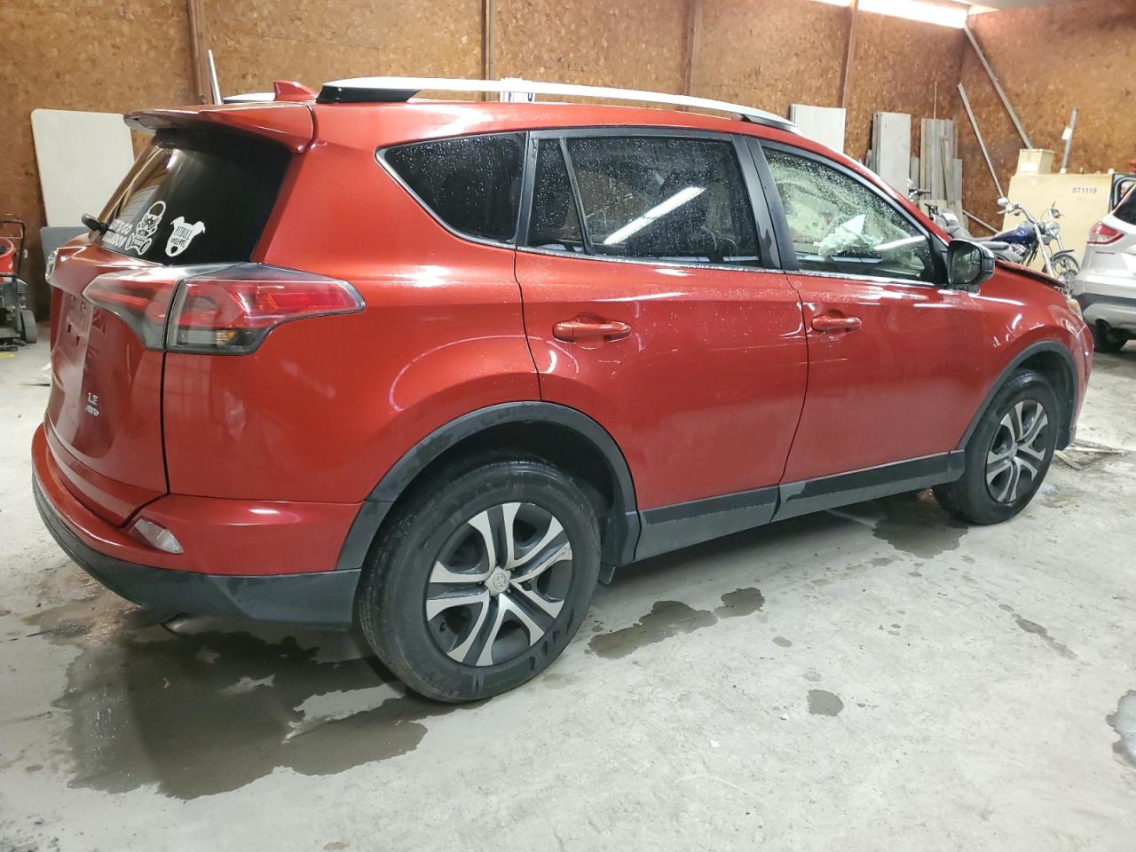 Image 3 of 2016 TOYOTA RAV4 LE 2016 with VIN JTMBFREV6GJ099993