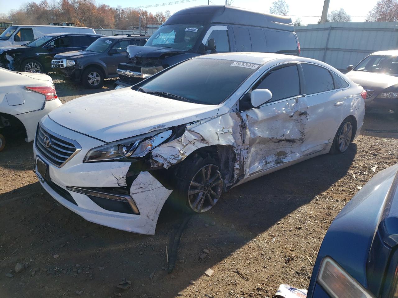 Obraz 1 z 2015 HYUNDAI SONATA SE 2015 z VIN 5NPE24AF9FH014761