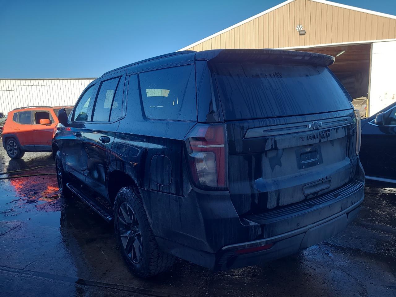 Image 2 of 2022 CHEVROLET TAHOE K1500 Z71 2022 with VIN 1GNSKPKD0NR243409