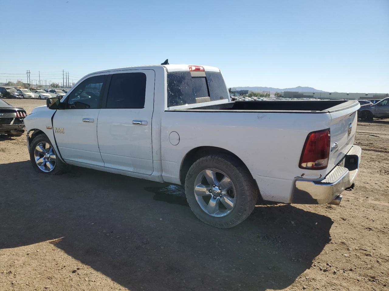 Image 2 of 2015 RAM 1500 SLT 2015 with VIN 1C6RR6LT9FS565115